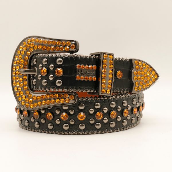 quality belt woman shiny silver leather belt female european and american handmade rhinestone studded belt male retro ice diamond buckle bel, Black;brown
quality belt woman shiny silver leather belt female european and american handmade rhinestone studded belt male retro ice diamond buckle bel, Black;brown