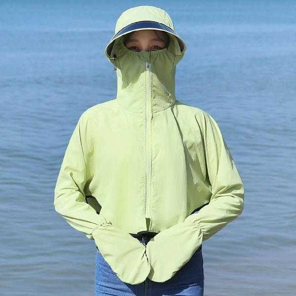 outdoor t-shirts female summer new sun protection clothing leisure cycling outdoor face ultraviolet cap jacket women long sleeve hooded coat, Gray;blue 
outdoor t-shirts female summer new sun protection clothing leisure cycling outdoor face ultraviolet cap jacket women long sleeve hooded coat, Gray;blue