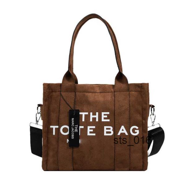single shoulder bags women's versatile autumn and winter leisure small tote cross-body handbag t2302141
single shoulder bags women's versatile autumn and winter leisure small tote cross-body handbag t2302141