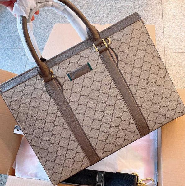 brand designer handbag shoulder crossbody bags tote bag men briefcases with double letter printing single shoulders bag factory direct sale
brand designer handbag shoulder crossbody bags tote bag men briefcases with double letter printing single shoulders bag factory direct sale