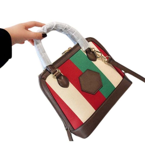 chain crossbody bags women handbag purse fashion letter shoulder bag large capacity tote brand fashion luxury designer bags chain messenger
chain crossbody bags women handbag purse fashion letter shoulder bag large capacity tote brand fashion luxury designer bags chain messenger