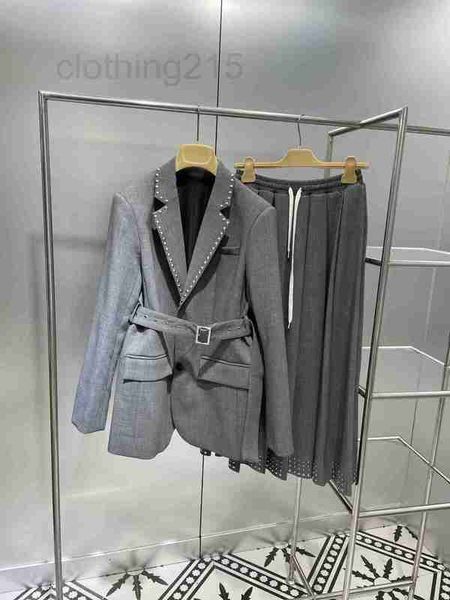 two piece dress designer high-end early spring commuting fashion simple and dignified senior grey suit skirt fil6, White
two piece dress designer high-end early spring commuting fashion simple and dignified senior grey suit skirt fil6, White