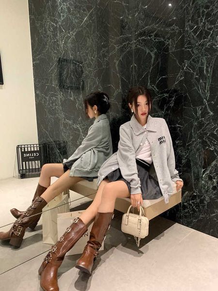women's blouses & shirts designer shirt women's 2023 spring mumu patch letter loose medium length coat ocxo bfm4, White
women's blouses & shirts designer shirt women's 2023 spring mumu patch letter loose medium length coat ocxo bfm4, White