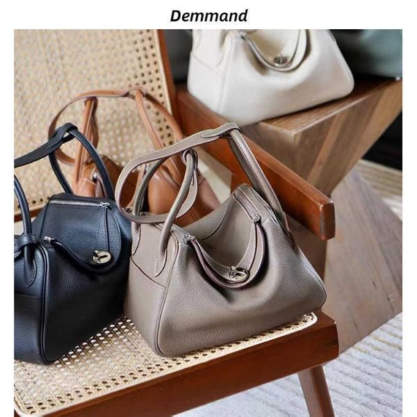 lindi new pillow bag fashion one-shoulder diagonal portable doctor women's 2023 new lindy's head layer cow lea
lindi new pillow bag fashion one-shoulder diagonal portable doctor women's 2023 new lindy's head layer cow lea