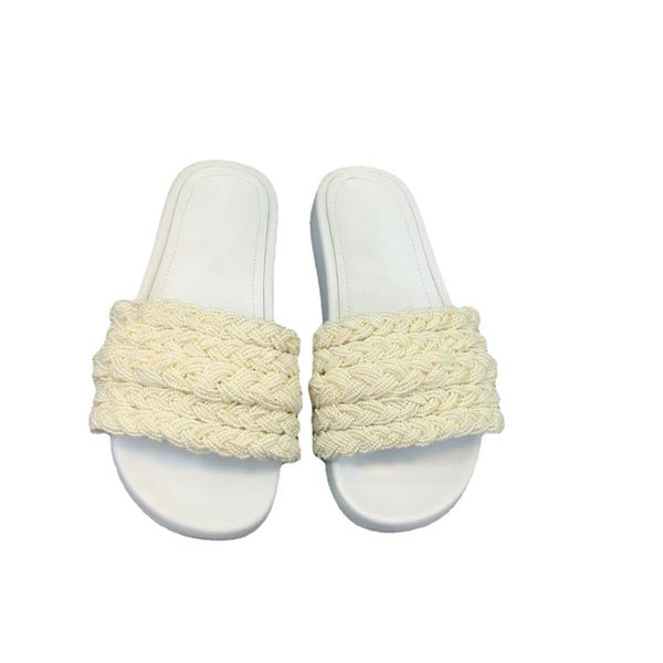 luxury designer women slipper classic pearl slippers black white small fragrant style flats bath sandals ladies girls outdoor casual shoes c
luxury designer women slipper classic pearl slippers black white small fragrant style flats bath sandals ladies girls outdoor casual shoes c
