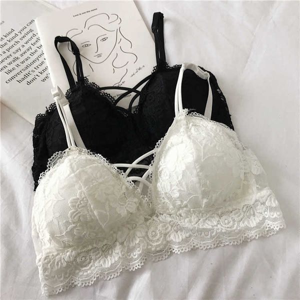 bra set lingerie new lace inside with suspender ice silk beautiful back wrapped breast pad fashion women, Red;black
bra set lingerie new lace inside with suspender ice silk beautiful back wrapped breast pad fashion women, Red;black
