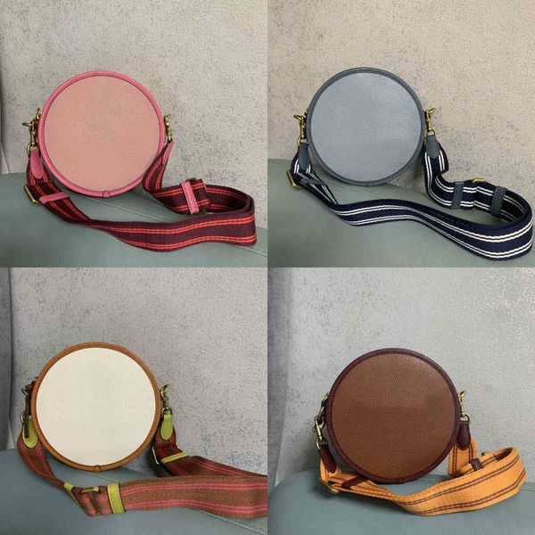 round designer bag shoulder bags women crossbody bags handbags clutch purses casual shoulder round -shaped clutches ladies fashion bags 2207
round designer bag shoulder bags women crossbody bags handbags clutch purses casual shoulder round -shaped clutches ladies fashion bags 2207