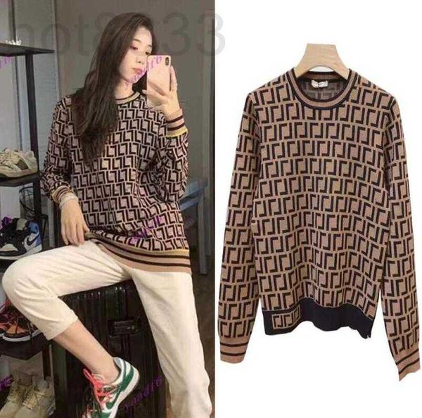 women's sweaters designer 2023 sweater autumn round neck striped fashion long sleeve women high end jacquard cardigan knitting coats dq, White;black
women's sweaters designer 2023 sweater autumn round neck striped fashion long sleeve women high end jacquard cardigan knitting coats dq, White;black