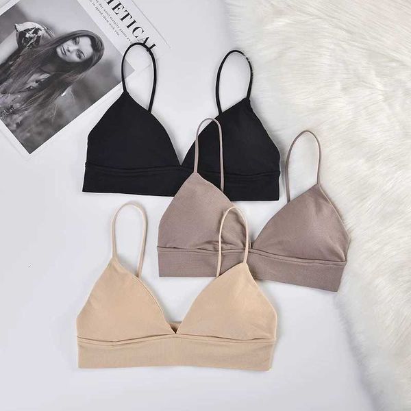 bra set lingerie cross-border french triangular cup thin chest wrap without steel ring shoulder strap beautiful back comfortable breathable, Red;black
bra set lingerie cross-border french triangular cup thin chest wrap without steel ring shoulder strap beautiful back comfortable breathable, Red;black