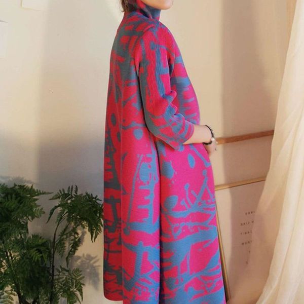 casual dresses vanovich pleated fashion print midcalf spring european and american style loose slim oversized long sleeve 230214, Black;gray
casual dresses vanovich pleated fashion print midcalf spring european and american style loose slim oversized long sleeve 230214, Black;gray