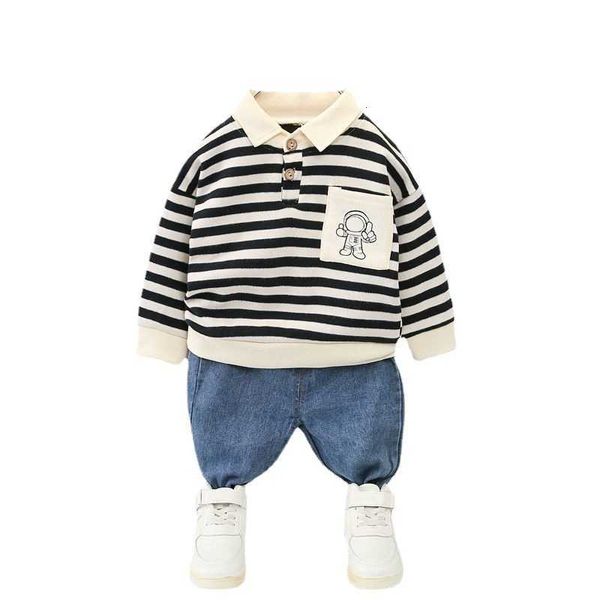 clothing sets chil1en's suit men's striped astronaut pocket lapel sweater denim trousers spring and autumn women's fashion tw, White
clothing sets chil1en's suit men's striped astronaut pocket lapel sweater denim trousers spring and autumn women's fashion tw, White