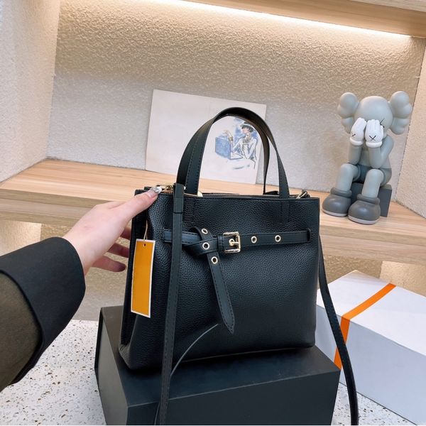 designer hand bag women's bag 2023 new portable tote bag catfish bag small portable one-shoulder cross-body princess bag
designer hand bag women's bag 2023 new portable tote bag catfish bag small portable one-shoulder cross-body princess bag