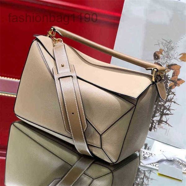 handbags puzzle crossbody bags minority women's designers loews 2023 autumn and winter versatile high-grade geometric pillow single sho
handbags puzzle crossbody bags minority women's designers loews 2023 autumn and winter versatile high-grade geometric pillow single sho