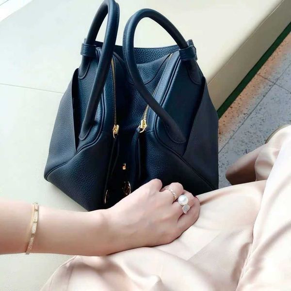 designer herme lindi bags online outlet high order semi-handmade leather 26mini doctor's bag one shoulder diagonal cross mini 19 pillow
designer herme lindi bags online outlet high order semi-handmade leather 26mini doctor's bag one shoulder diagonal cross mini 19 pillow