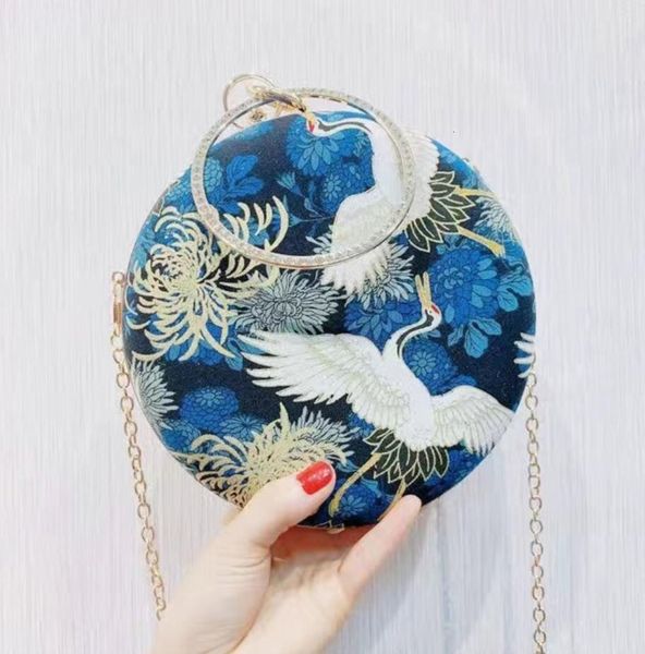 evening bags hanfu bag chinese style retro vintage crossbody bag day clutch hand bags women lady fashion handbag ethnic shoulder bag 230215
evening bags hanfu bag chinese style retro vintage crossbody bag day clutch hand bags women lady fashion handbag ethnic shoulder bag 230215