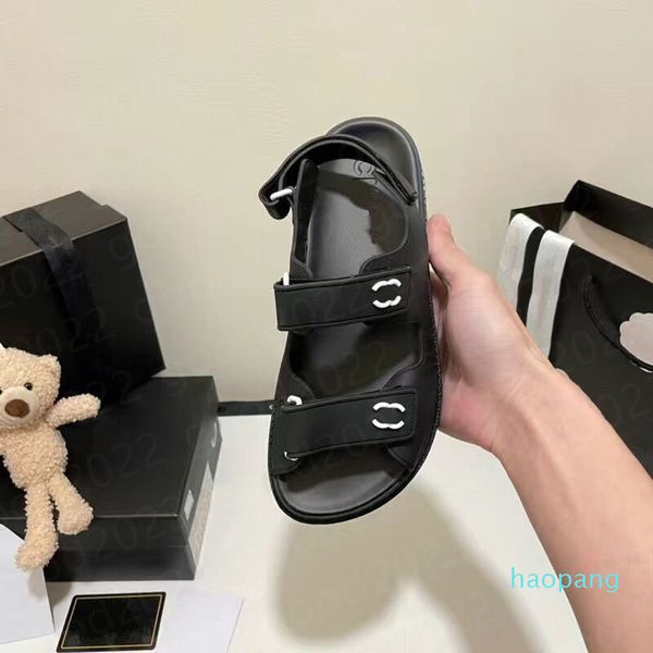 jelly sandals women 2023 summer new casual flats luxury designer brand outside wear roman sandals women 35-40, Black
jelly sandals women 2023 summer new casual flats luxury designer brand outside wear roman sandals women 35-40, Black