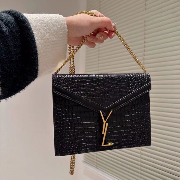 luxury handbag shoulder bag brand loulou y-shaped designer seam leather ladies metal chain clamshell messenger gift box wholesale002
luxury handbag shoulder bag brand loulou y-shaped designer seam leather ladies metal chain clamshell messenger gift box wholesale002