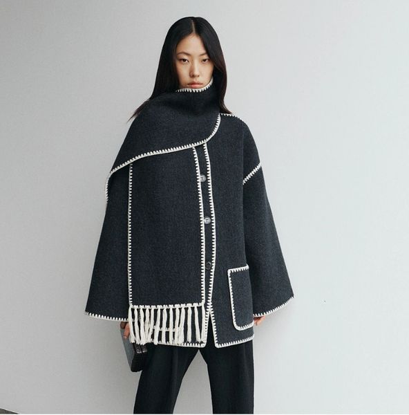 women's jackets winter woolen jacket scarf wool coat contrast color embroidery coats for women 230215, Black;brown
women's jackets winter woolen jacket scarf wool coat contrast color embroidery coats for women 230215, Black;brown