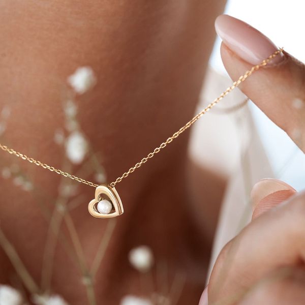 s3442 fashion jewelry faux pearl hollow out heart pendant necklace for women choker necklaces, Silver
s3442 fashion jewelry faux pearl hollow out heart pendant necklace for women choker necklaces, Silver