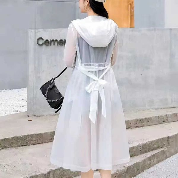 outdoor t-shirts female sun protection clothing 2022 new xia chaoxian long fashion ice silk breathable women's thin windbreaker coat j2, Gray;blue
outdoor t-shirts female sun protection clothing 2022 new xia chaoxian long fashion ice silk breathable women's thin windbreaker coat j2, Gray;blue