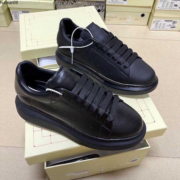fashion men shoe designer women leather lace up platform oversized sole sneakers white black mens womens luxury velvet suede c{category}, Red;white
fashion men shoe designer women leather lace up platform oversized sole sneakers white black mens womens luxury velvet suede c{category}, Red;white