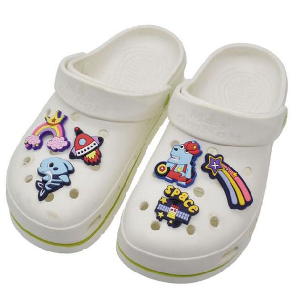 cartoon anime shoe flower pvc soft rubber shoecharms buckle beach shoe diy decoration accessories, White;pink
cartoon anime shoe flower pvc soft rubber shoecharms buckle beach shoe diy decoration accessories, White;pink