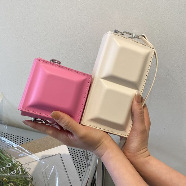 evening bags mini checkered designer women's crossbody bag casual shoulder bag fashion solid color lady messenger clutch bag female 230
evening bags mini checkered designer women's crossbody bag casual shoulder bag fashion solid color lady messenger clutch bag female 230