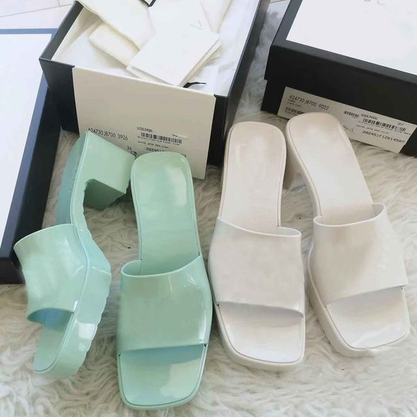 casual shoes new fashion classic ladies jelly slippers trend comfortable cool breathable beach shoes patent leather indoor outdoor highheels, Black
casual shoes new fashion classic ladies jelly slippers trend comfortable cool breathable beach shoes patent leather indoor outdoor highheels, Black