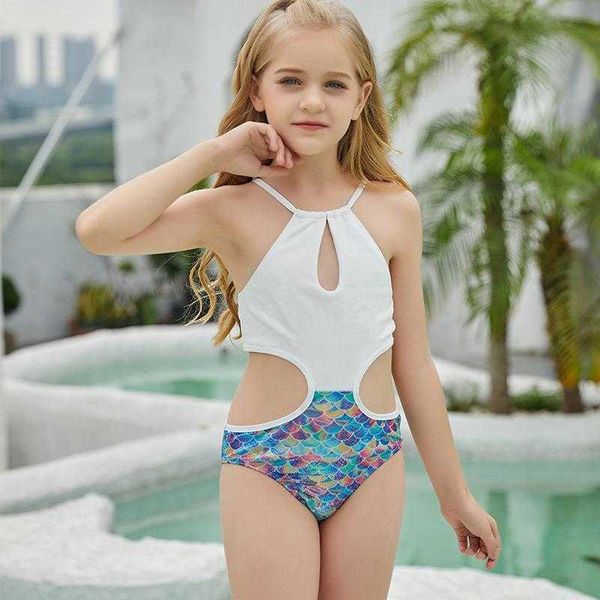 childrens swimsuit one piece one piece scale splicing sling backless sunshine, Black
childrens swimsuit one piece one piece scale splicing sling backless sunshine, Black