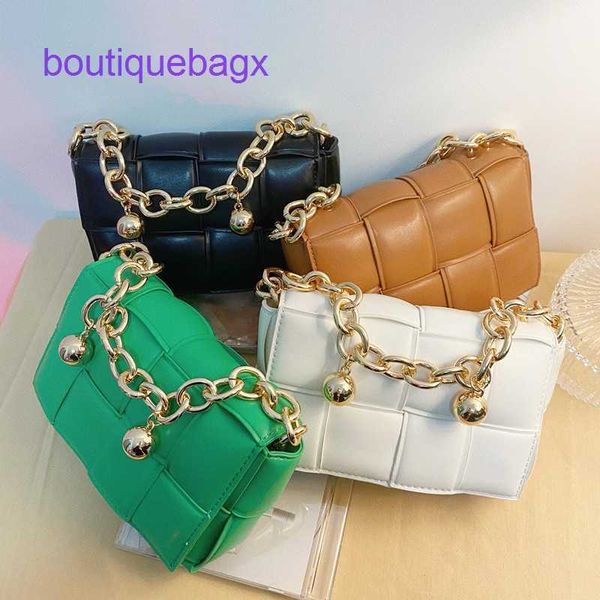 designer cassette bottegs venets bags for women online store chao 2023 spring new korean net red small golden ball thick chain wov
designer cassette bottegs venets bags for women online store chao 2023 spring new korean net red small golden ball thick chain wov