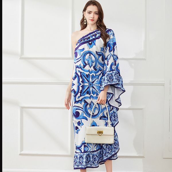 2023 women one-shoulder sleeve designer dress summer flare sleeve prom loose big swing dresses paisley print boho robe sweet chic ladies flo, Black;gray
2023 women one-shoulder sleeve designer dress summer flare sleeve prom loose big swing dresses paisley print boho robe sweet chic ladies flo, Black;gray