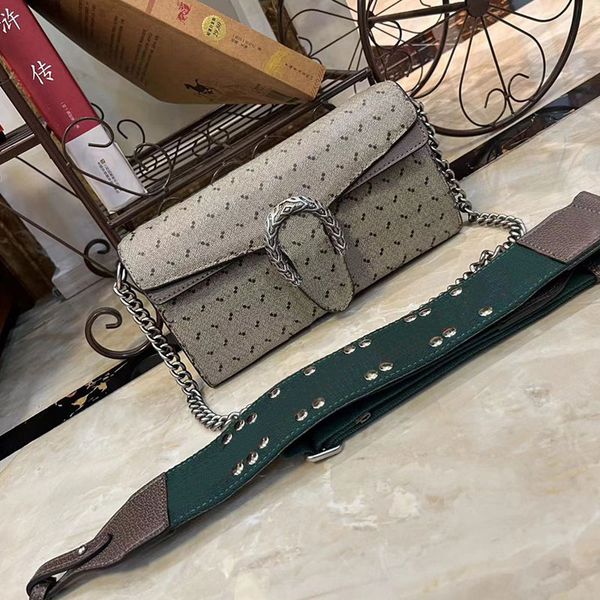 flap corssbody bag retro handbags purse snakehead shoulder bags removable wide strap fashion letters rivet women clutch hand wallets 25cm
flap corssbody bag retro handbags purse snakehead shoulder bags removable wide strap fashion letters rivet women clutch hand wallets 25cm