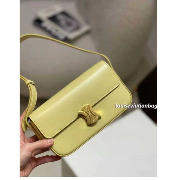 little new triomphe high bag quality stick bag single shoulder handbag women's bag underarm bag
little new triomphe high bag quality stick bag single shoulder handbag women's bag underarm bag