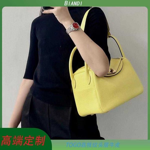 designer lindi new pillow bag fashion one-shoulder diagonal portable doctor high-grade for women 2023 new leather large
designer lindi new pillow bag fashion one-shoulder diagonal portable doctor high-grade for women 2023 new leather large