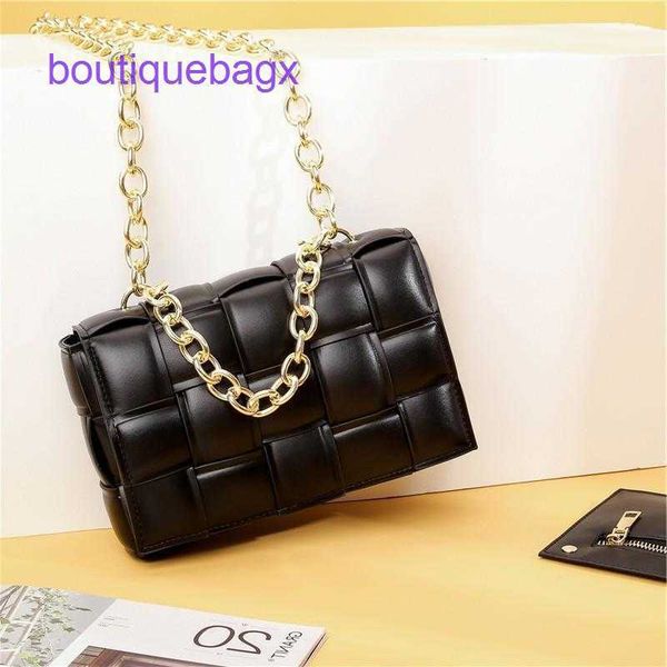 designer cassette bottegs venets bags for women online store 2023 autumn and winter new chain satchel woven pillow bag women's lady s s
designer cassette bottegs venets bags for women online store 2023 autumn and winter new chain satchel woven pillow bag women's lady s s