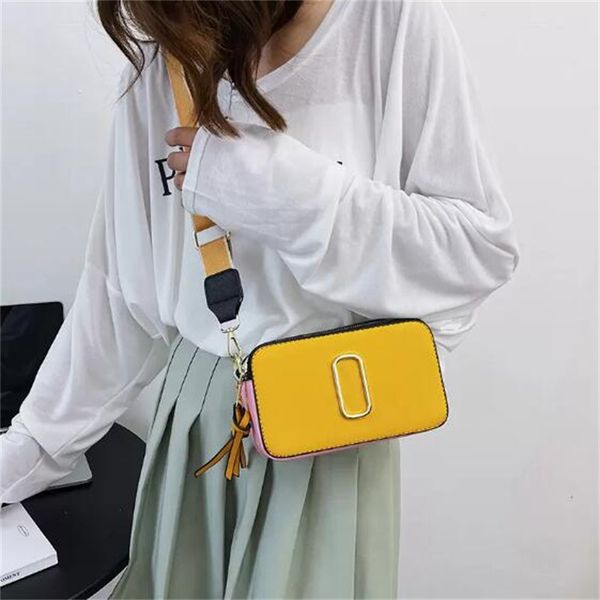 fashion luxury designers evening bags women handbag metallic shoulder bag lady wallet simple versatile metal letter leather solid leather po
fashion luxury designers evening bags women handbag metallic shoulder bag lady wallet simple versatile metal letter leather solid leather po