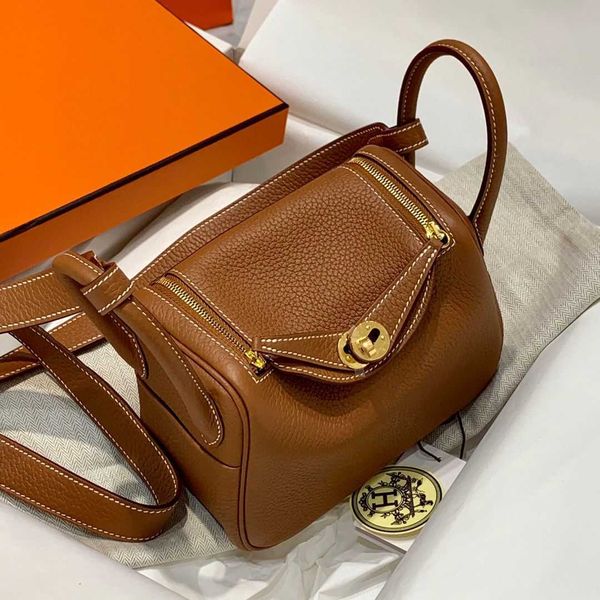 designer herme lindi bags online outlet high order semi-handmade leather 26mini doctor's bag one shoulder diagonal cross mini 19 pillow
designer herme lindi bags online outlet high order semi-handmade leather 26mini doctor's bag one shoulder diagonal cross mini 19 pillow