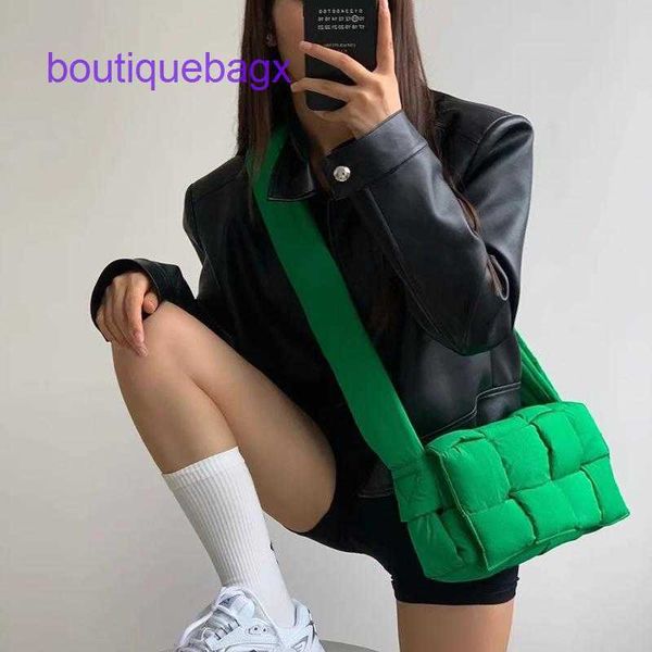 designer cassette bottegs venets bags for women online store woven down pillow bag autumn and winter women's 2023 new leisure sponge gr
designer cassette bottegs venets bags for women online store woven down pillow bag autumn and winter women's 2023 new leisure sponge gr