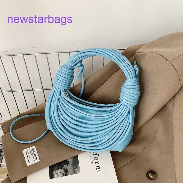 designer jodie bottegs venets bags online outlet personalized creative women's 2023 summer new fashion wire bundle knitting knot s 5mh2
designer jodie bottegs venets bags online outlet personalized creative women's 2023 summer new fashion wire bundle knitting knot s 5mh2