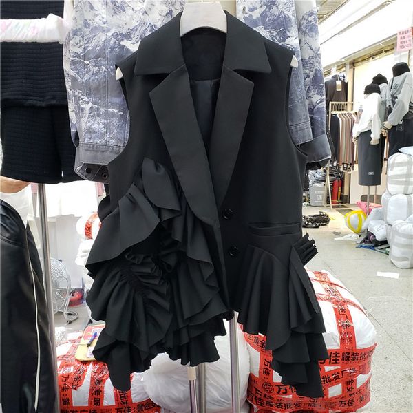 women's vests 2023 spring summer outerwear irregular layered ruffles design loose fashion black blazers vest women ruched casual waistc, Black;white
women's vests 2023 spring summer outerwear irregular layered ruffles design loose fashion black blazers vest women ruched casual waistc, Black;white