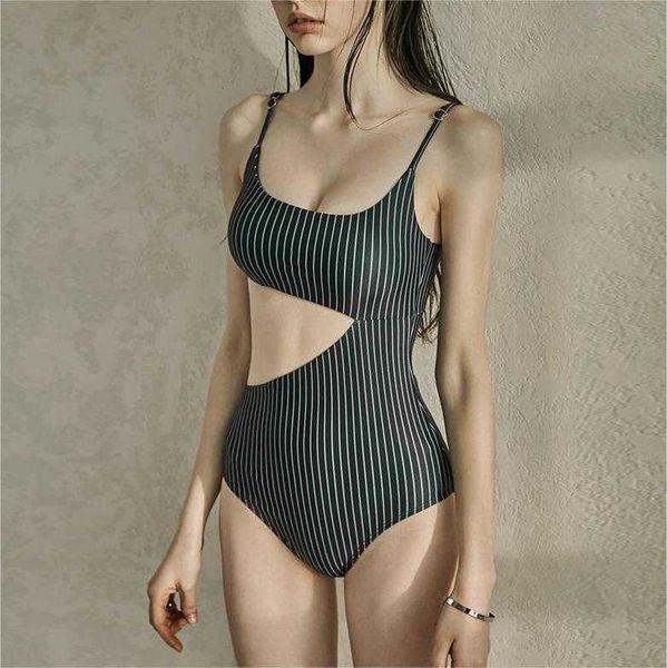 korean style womens jumpsuit suspender swimsuit digital printing striped sexy, White;black
korean style womens jumpsuit suspender swimsuit digital printing striped sexy, White;black