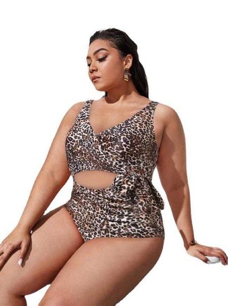 large size swimsuit cross strap leopard point one piece female fat woman sexy, White;black
large size swimsuit cross strap leopard point one piece female fat woman sexy, White;black