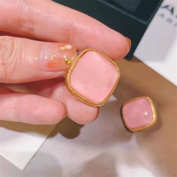 2023 summer designer stud earrings beach women earrings love bracelets new designer jewelry fine party wedding accessories, Golden;silver
2023 summer designer stud earrings beach women earrings love bracelets new designer jewelry fine party wedding accessories, Golden;silver