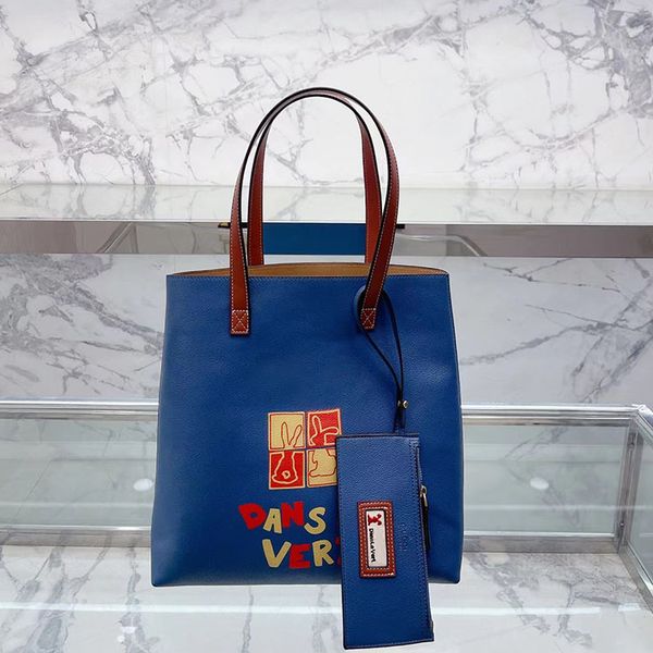 designer shoulder bag mommy tote printing letters handbag composite bag with coin purse leisure shopping bag
designer shoulder bag mommy tote printing letters handbag composite bag with coin purse leisure shopping bag