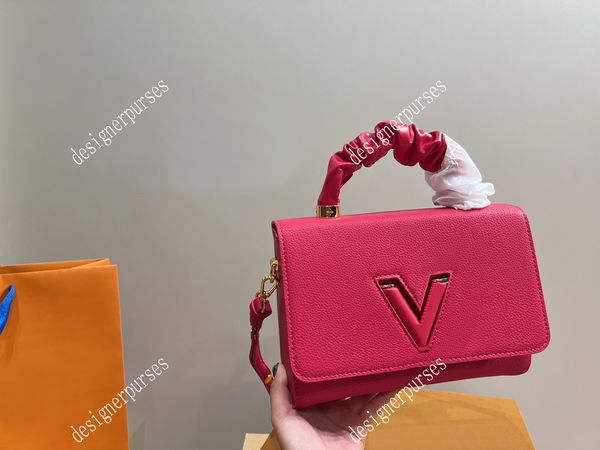 tz classic twist flap square handbags luxury lychee crossbody bag designer bags fashion kusama yasunari series shoulder bags women popular v
tz classic twist flap square handbags luxury lychee crossbody bag designer bags fashion kusama yasunari series shoulder bags women popular v