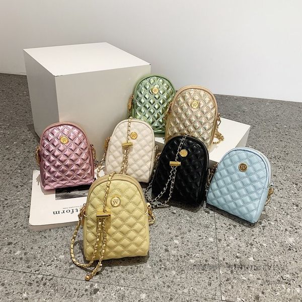 big girls diamond lattice quilted handbags kids metals chain alar one-shoulder bag lady style children messenger phone bags z0242, Black
big girls diamond lattice quilted handbags kids metals chain alar one-shoulder bag lady style children messenger phone bags z0242, Black