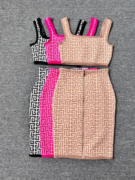 dresses women designer knits split vest wrapped skirt set letter logo print leggings slim thin sling sweater skirt womens two piece zipper d, White
dresses women designer knits split vest wrapped skirt set letter logo print leggings slim thin sling sweater skirt womens two piece zipper d, White