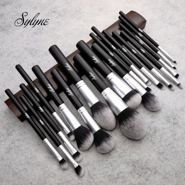 makeup tools makeup brush set 18pcs synthetic hair face eyes make up brushes cosmeitcs powder foundation professional makeup brushes 230215
makeup tools makeup brush set 18pcs synthetic hair face eyes make up brushes cosmeitcs powder foundation professional makeup brushes 230215