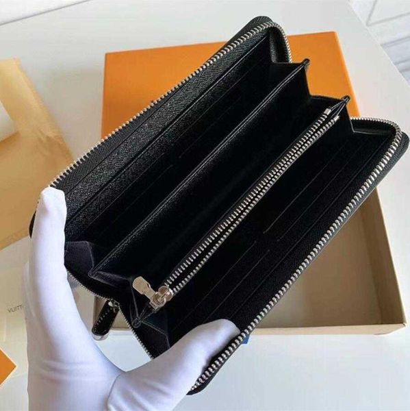 luxury women genuine leather single zipper wallets for men brown black clutch lady ladies long designer wallet classical coin purse card hol, Red;black
luxury women genuine leather single zipper wallets for men brown black clutch lady ladies long designer wallet classical coin purse card hol, Red;black