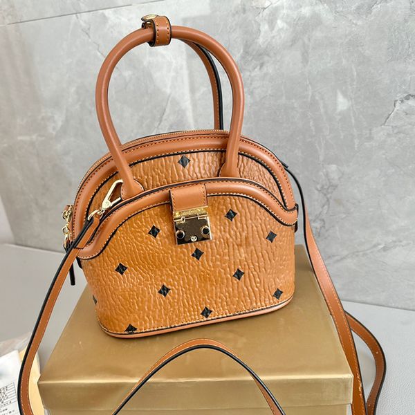 women shoulder bags crossbody tote bags shell bag handbags fashion luxury large capacity girl shopping bag purse with box 2size wxz-0214-130
women shoulder bags crossbody tote bags shell bag handbags fashion luxury large capacity girl shopping bag purse with box 2size wxz-0214-130